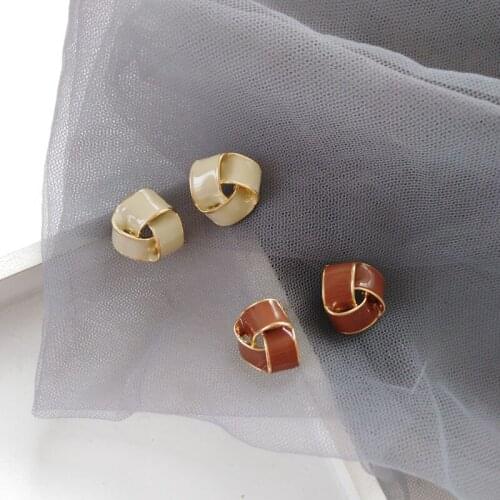 Hot new beautiful geometric small earrings personality wild creative retro port wind Royal sister Fan earrings female