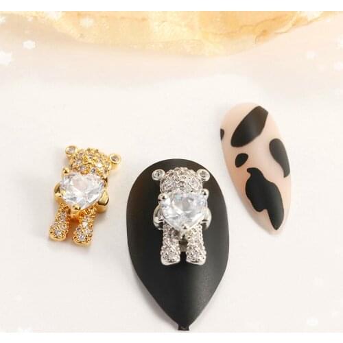 Cute Bear Shiny Zircon Nail Jewelry 3D Nail Art Decorations Nail charms Heart Crystal Luxury Jewelry Manicure Design Accessories