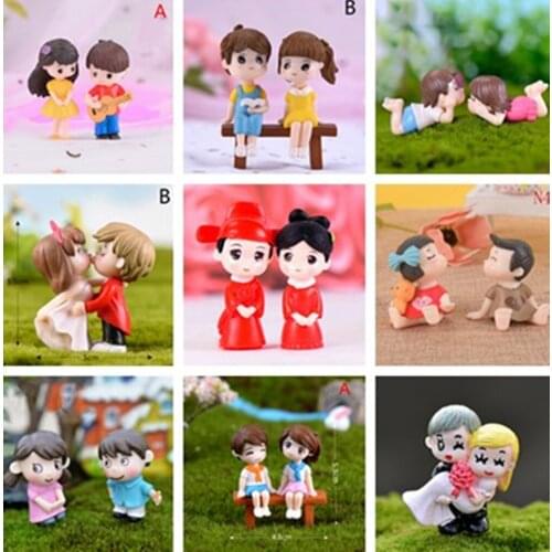 1/2Pcs Grandpa Grandma Sweety Lovers Couple Miniatures Garden Landscape Resin Bride and Groom Garden Miniature Home Decoration