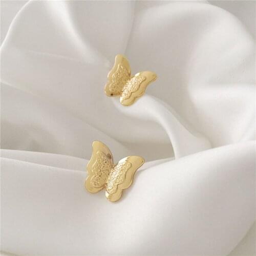 Sweet Gold Color Plating Textured Small Butterfly Stud Earrings For Women Girl Elegant Gorgeous Casual Jewelry Accessory
