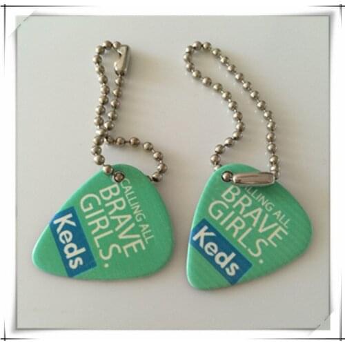 China manufacture guitar picks,guitar accessory, custom picks keychain/ keyring