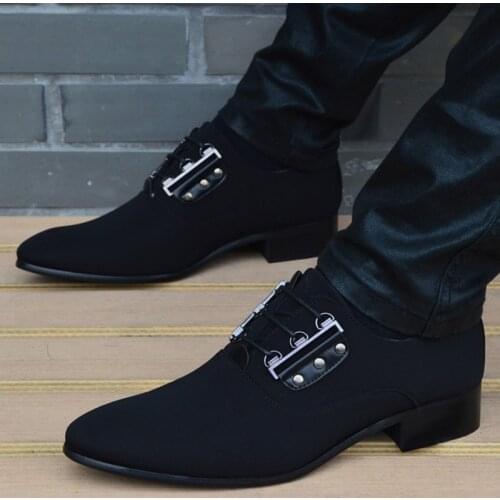 New Men Leather Shoes Breathable Lace Up Business Men Shoes High Quality Black Korea Pointed Toe Dress Shoes Flat Wedding Shoes