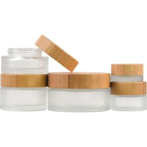 Wholesale Customized Eye Shadow Lip Gloss Panckaging Jar With Bamboo Lid For Skin Care Eye Cream CBD Hemp Cream Glass Containers