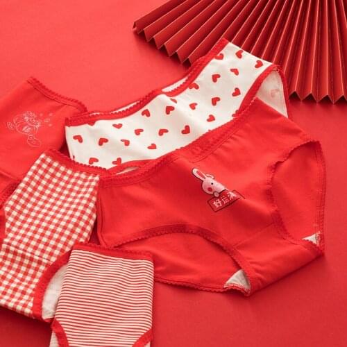Womens Cotton Panties Red Girls Underpants Mid Waist Sexy Briefs Seamless Female Breathable Panties Cartoon Cute Girls Briefs