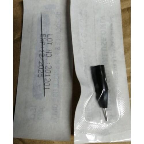 Needles (500 pcs) + needle cap (100 pcs)