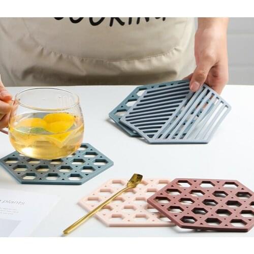Nordic Silicone Pot Pad Cup Cushion Heat Resistant Hollow Design Table Hot Pad Drink Coaster Tableware Placemat for Home kitchen