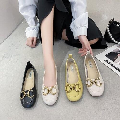 Soft-soled bean shoes womens summer 2021 new low heel flat foot pedal lazy fairy wind commuter grandma shoes