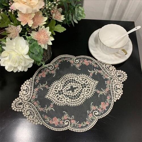 1PC Lace Embroidery Table Placemat Insulation Plate Mat Anti-scald Coaster Pads Home Decor Cup Mats Placemats Tableware