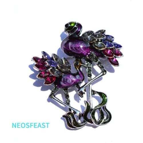 Elegant Flamingo Rhinestone Brooches for Women Multi Color Enamel Collar Pin Dress Decoration Ladies Bridal Gift Classic Jewelry