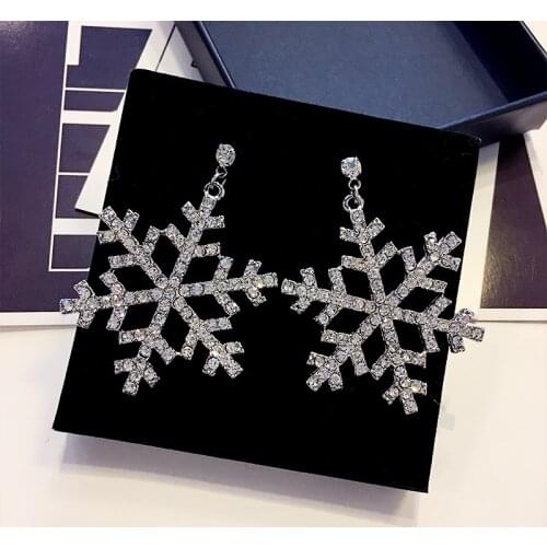 New European and American fashion personality long alloy snowflake long womens ear studs