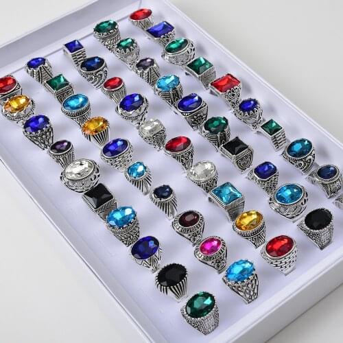 Wholesale 50pcs/lots Vintage Metal Glass Stone Rings For Mens Women Jewelry Gift Wedding Rings Mix Style