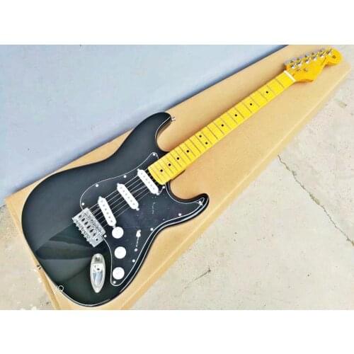 High quality FDST-1024 black color solid body with black pickguard maple fretboard electric guitar, Free shipping