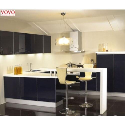 Compact lacquer kitchen cabinet