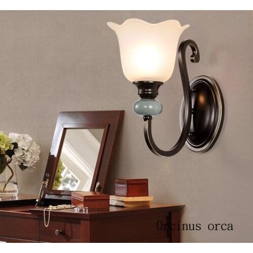 American country blue creative ceramics wall lamp living room corridor bedroom bedside lamp European style simple LED wall lamp