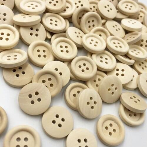 Wholesale 50PCS New 4 hole Round Wood Buttons 20mm Sewing Craft WB27