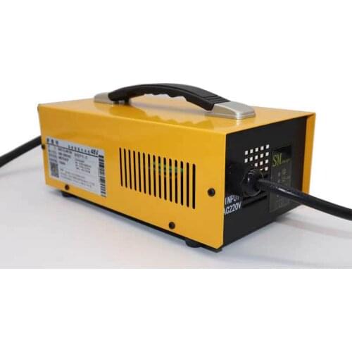 High-power charger for electric vehicles 48V60V72V high frequency intelligent charger for maintenance-free battery