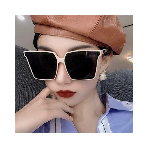 New Square Cateye Sunglasses Men Women Brand Designer Sun Glasses for Male Female Stylish Eyewear Vintage Oculos De Sol UV400