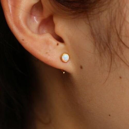 925 sterling silver jewelry gold color with white fire opal single stone minimal lovely girl gift tiny cute ear wire earrings