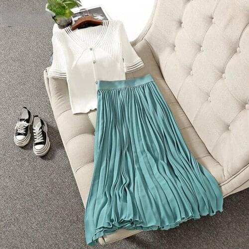 2021 New Trend Elegant Half Sleeve Knitted Top and Midi Skirt Sets Office Casual Twinset Summer Fashion 2 Piece Women Skirt Suit