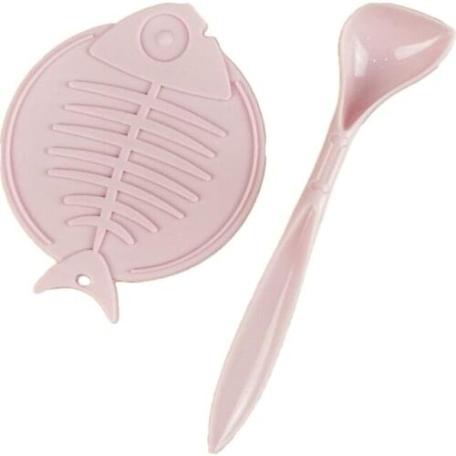 1 Set Pet Ship Shaped Can Cover&Can Spoon Fresh-keeping Silicone Pet Supplies Suitable for All Kinds of Round Cans