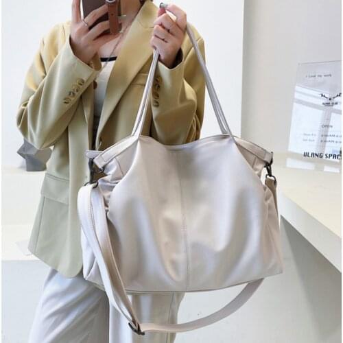 Big White Quality Leather Hobo Bags for Women Large Capacity Crossbody Shopper Bag Soft PU Casual Zipper Female Travel Tote Bags