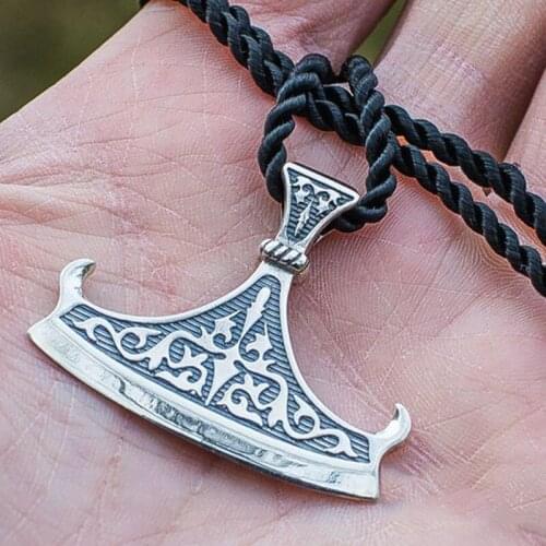 Classic Vintage axe pendant necklace Fashion Male Hip-hop personality Pendant & Necklace for Boyfriend Gift