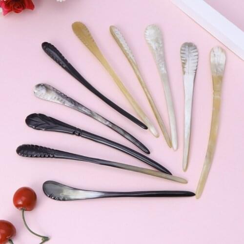 Women Hairpins Retro Chinese Style Natural Horn Hair Stick Jewelry Decorations ( 1 Pc)