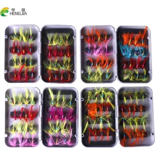 HENGJIA 32PCS/Lot 30G Fake Fly Fishing Lure Tied Hair With a Box Carbon Steel Hook With Feather