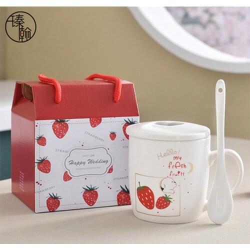 Ceramic Cup Cartoon Strawberry Mug With Lid And Spoon Water Cup Breakfast Cup Cute milk cup drink cup