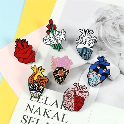 Organ Heart Collection Enamel Pin Wave Broken Hug Rose Anatomical Brooch Medical Doctor Nurse Lapel Pins Bags Badge Jewelry Gift