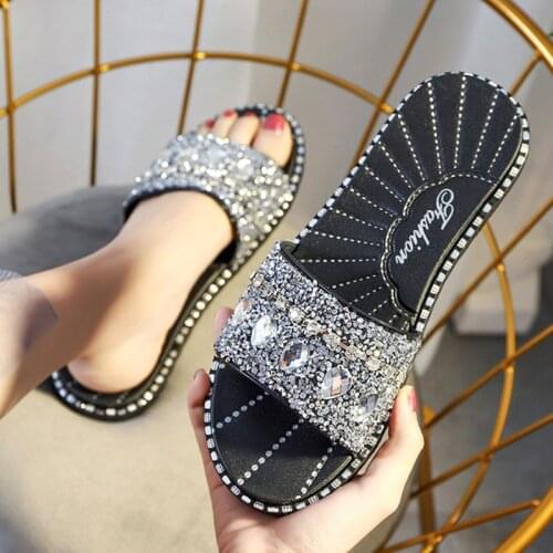 Women‘s Slippers Outside Fashion Diamond Slides Cool Flash Rhinestone Flip Flops Female Summer New Beach Sandals Wholesale