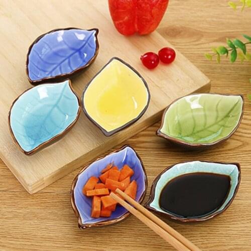 Japanese Style Ceramic Leaf Small Dish Soy Sauce Flavor Saucer Creative Snack Plate Multi Functional Tablware Dining Plates