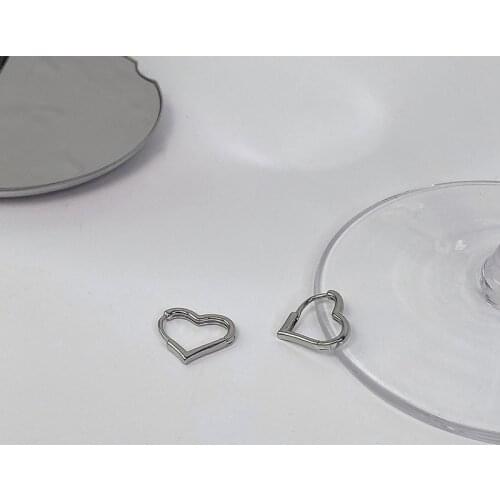 Origin Summer Minimalist Metal Love Heart Hoop Earings for Women Unique Design Hollow Out Earings Everyday Jewelry Accessories