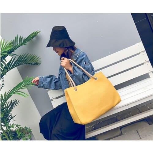 Bags womens bags new 2020 messenger bag summer small fresh fashion wild ins ladies bag trendy shoulder bag