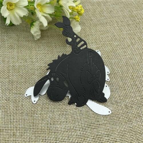 Pig on the back of the cow Metal Die Cutting For Household DIY Scrapbooking Photo Album Decorative Embossing Folder Paper Cards