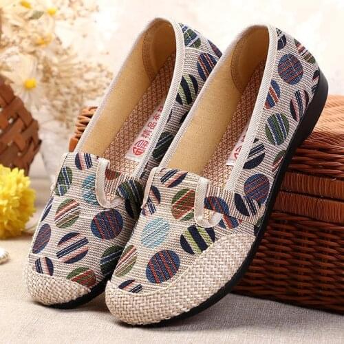 2021 New Spring Autumn Flats Breathable Travel Boat Fashion Women Casual Cozy Sandals Designer Dress Lolita Walking Shoes