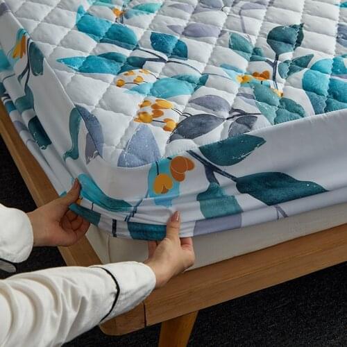 100% Waterproof Pure Color Quilted Embossed Mattress Protector Fitted Sheet Style for Bed Anti-mite Mattress Cover Copri
