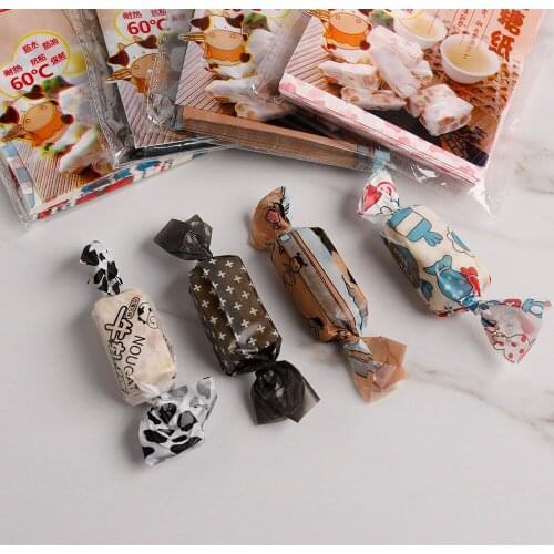200Pcs Cute Cartoon Pattern Kraft paper Candy Packaging Wedding Birthday Cookie Sweets Gift Packaging Self Adhesive Party Favor