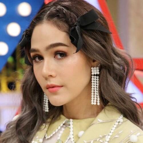 JIJIAWNEHUA New Trend Imitation Pearl Pendant Style womens Earrings Dinner Party Fashion Statement Jewelry Accessories