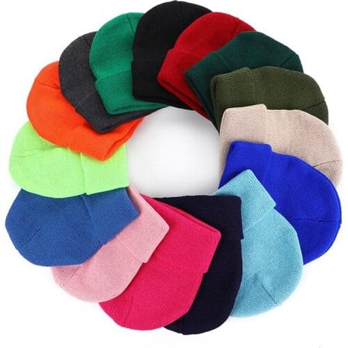 Unisex Hats Knitted Cap Woman Beaines Soft Warm Cap For Winter Breathable Men Gorras Simple Hats Casual Lady Beanies