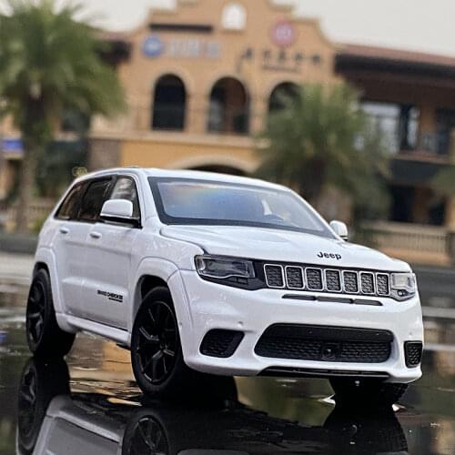 1:32 Mini Cherokee Model Alloy Car Pull Back Off-road Vehicle Diecasts Miniature Decoration Toy Car Collection Toys for children