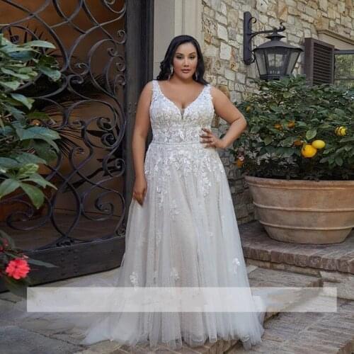 Sexy Deep V-neck Plus Size Wedding Dress Sleeveless 2021 Luxury 3D Flora Lace Applique Princess A Line Backless Vestido De Novia