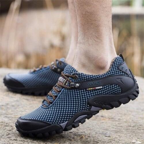 2021 Outdoor Sport shoes men Brand Hiking Shoes Sneakers men shoes Trekking Mountain Climbing Walking Anti-skid Off-road