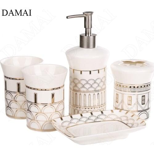 Creativity Overglaze Bathroom Accessories Set Ceramic Nordic Modern Golden Applique Household Five Piece Set Shower Accessories