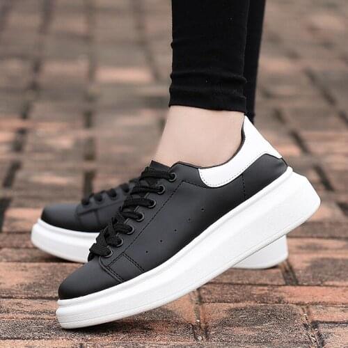 New Mens and Women Leisure Shoes Spring and Summer Fashion Lace-up Small White Shoes Black Lovers Shoes Leather Sneakers Women