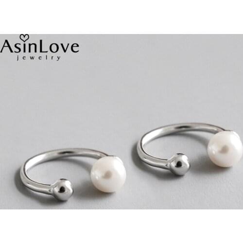 AsinLove 925 Sterling Silver Shell Pearl Small Clip Earrings Simple Personality All Match Tiny Earrings for Female Fine Jewelry
