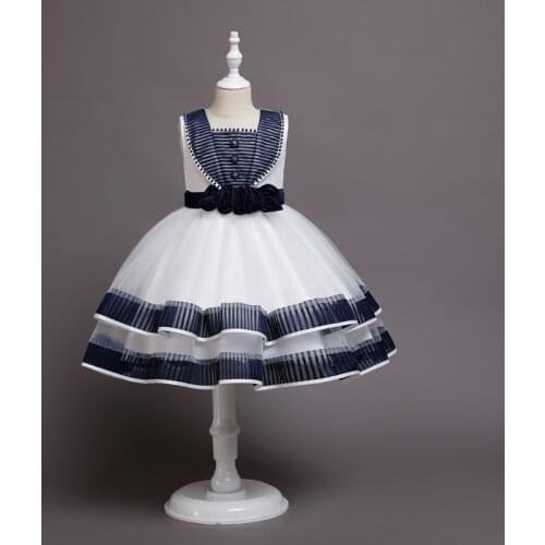Summer new girl elegant and cute princess puffy skirt design lapel childrens dress
