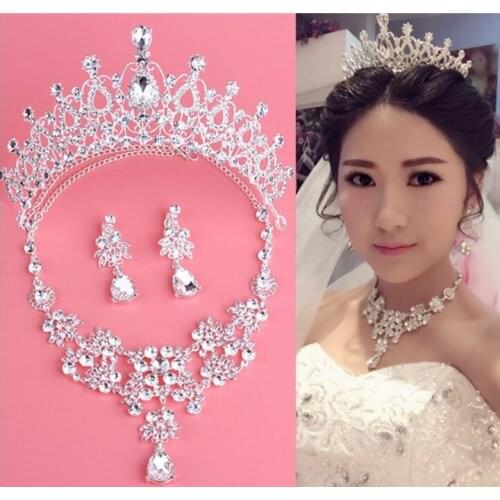 The application of T090 Huanqi Huanqi Korean wedding bride headdress necklace jewelry set hair three piece