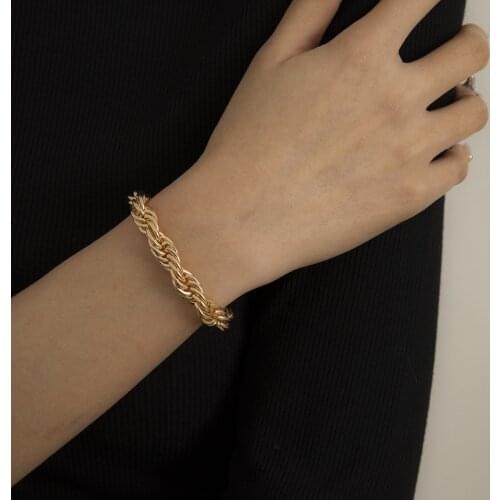 Hip-hop Ins Wind Trend Winding Twist Chain Bracelet European and American Temperament Retro Metal Chain Single Layer Bracelet