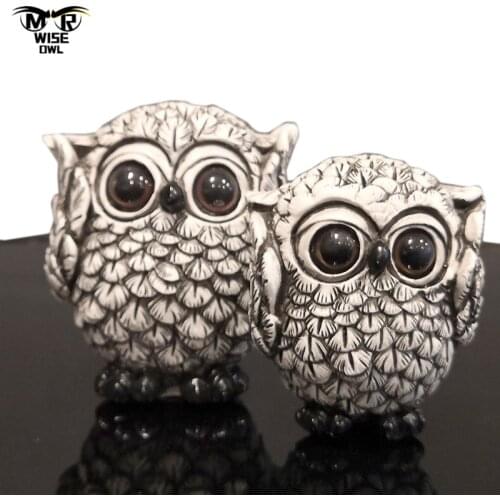 Cute Owls Resin Animal Figurines Craft Home Office Shelf Decoration Living Room Bed Room Desktop Decor Fairy Garden Ornament